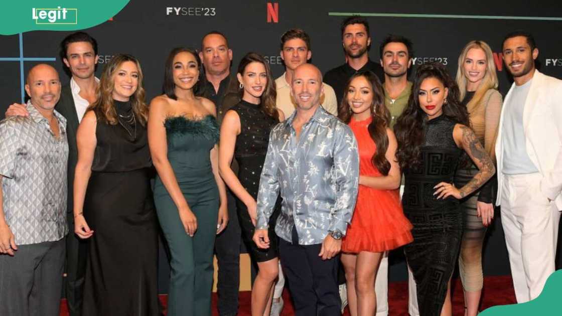 Brett, Gio, Sundee, Brandi, Adam, Polly Brindle, Austin, Jason, Tyler, Lauren, Skyler, Kayla Cardona, Alexandra Jarvis, and Sean posing for a photo