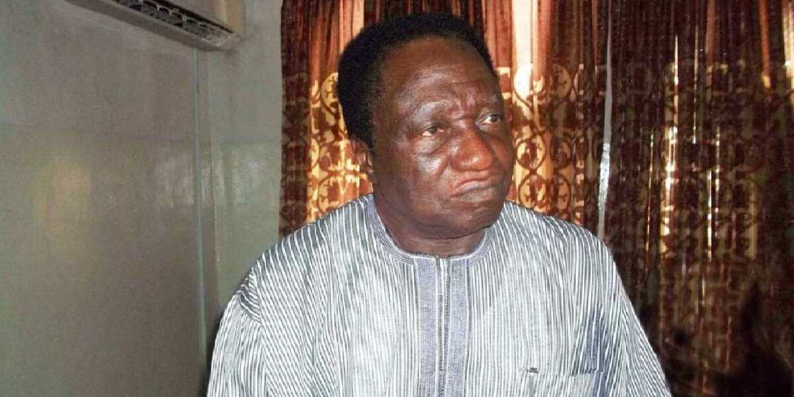 Farfesa ya gurfana a gaban kotu kan handame kudade Farfesa ya gurfana a gaban kotu kan handame kudade