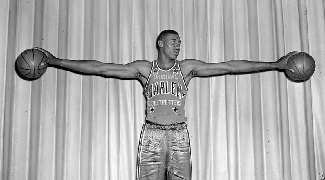 Wilt Chamberlain at Toots Shor's, New York, New York on 18 June 1958. Wilt Chamberlain at Toots Shor's, New York, New York on 18 June 1958.