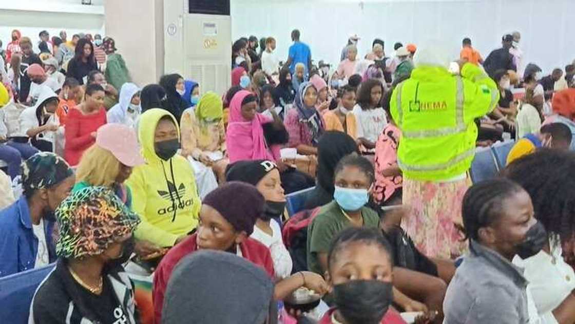 More Nigerians arrive from Libya More Nigerians arrive from Libya