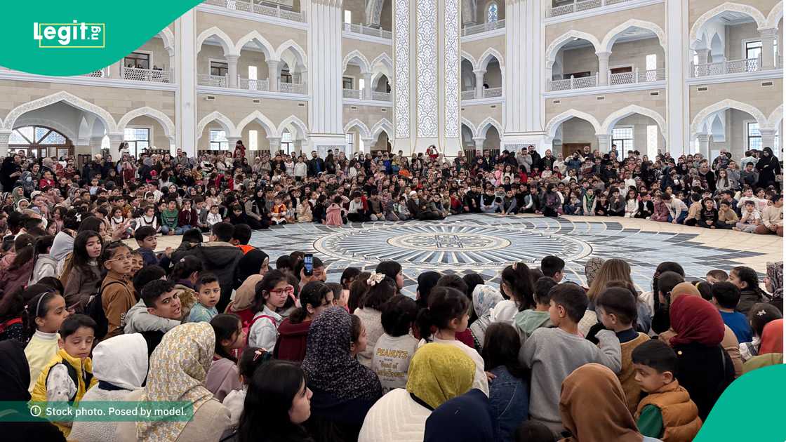 Ana gudanar da sallar idin layya cikin farin ciki da taimakon juna a Turkiyya.
