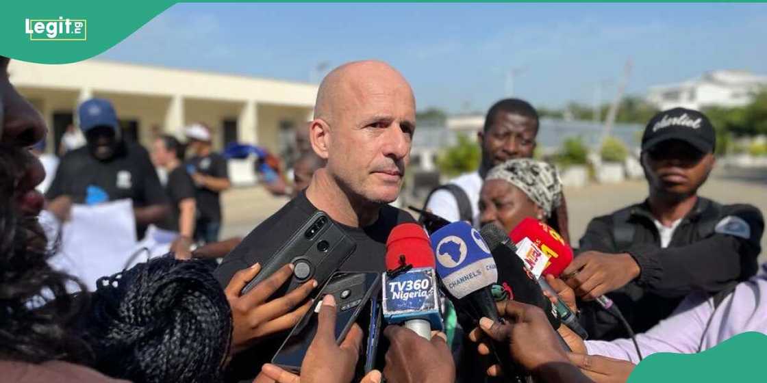 Jamie Christoff, Canada, Embassy Jamie Christoff, Canada, Embassy