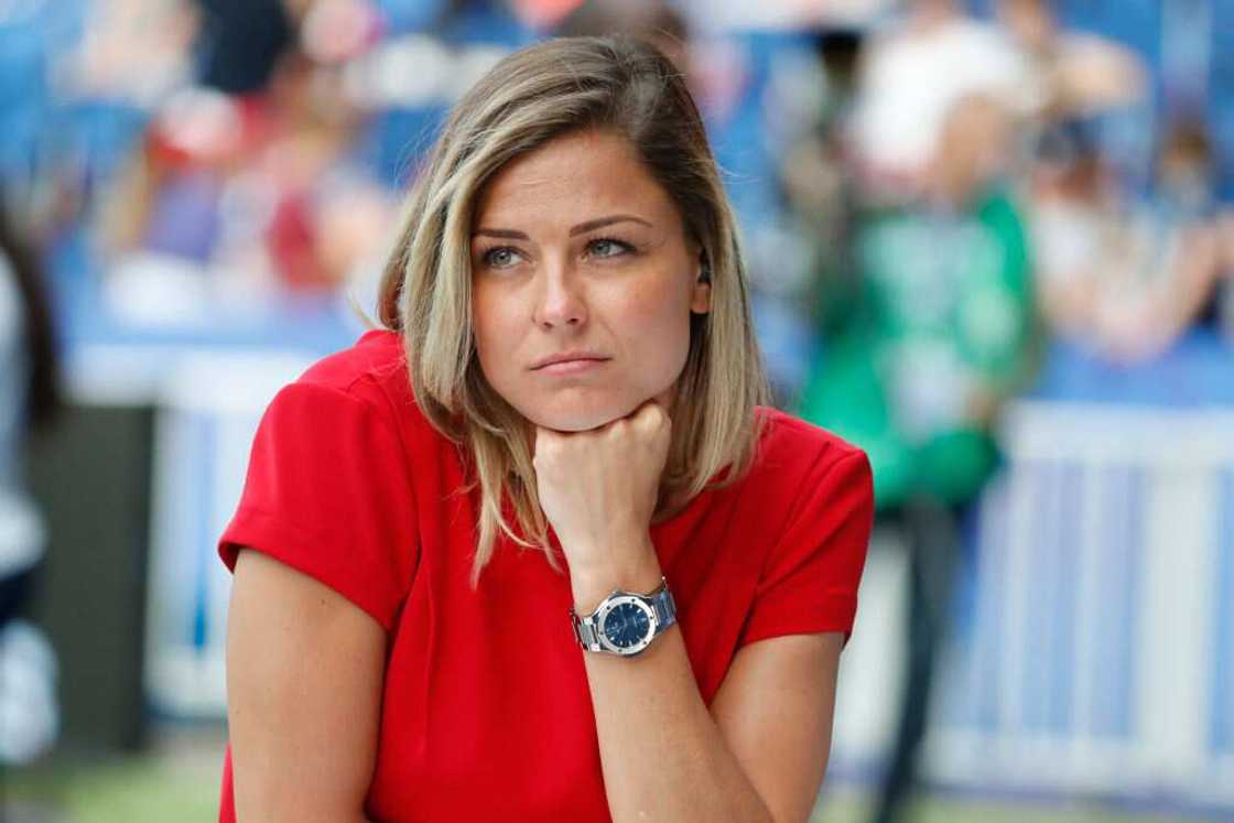 Laure Boulleau de nouveau en couple ? Qui est son compagnon ? Laure Boulleau de nouveau en couple ? Qui est son compagnon ?
