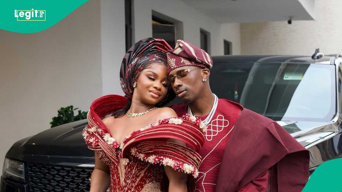 Moment Iyabo Ojo and Juma Jux made money rain on Peller and Jarvis at their wedding