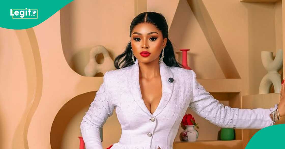 Regina Daniels shows support to Annie idibia. Regina Daniels shows support to Annie idibia.