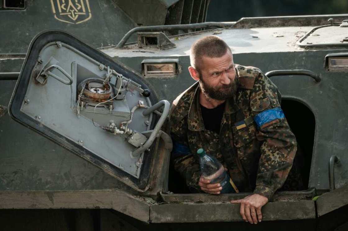 Despite the damage to the town centre bridge, Ukrainian forces have found an alternative way to move heavy vehicles Despite the damage to the town centre bridge, Ukrainian forces have found an alternative way to move heavy vehicles