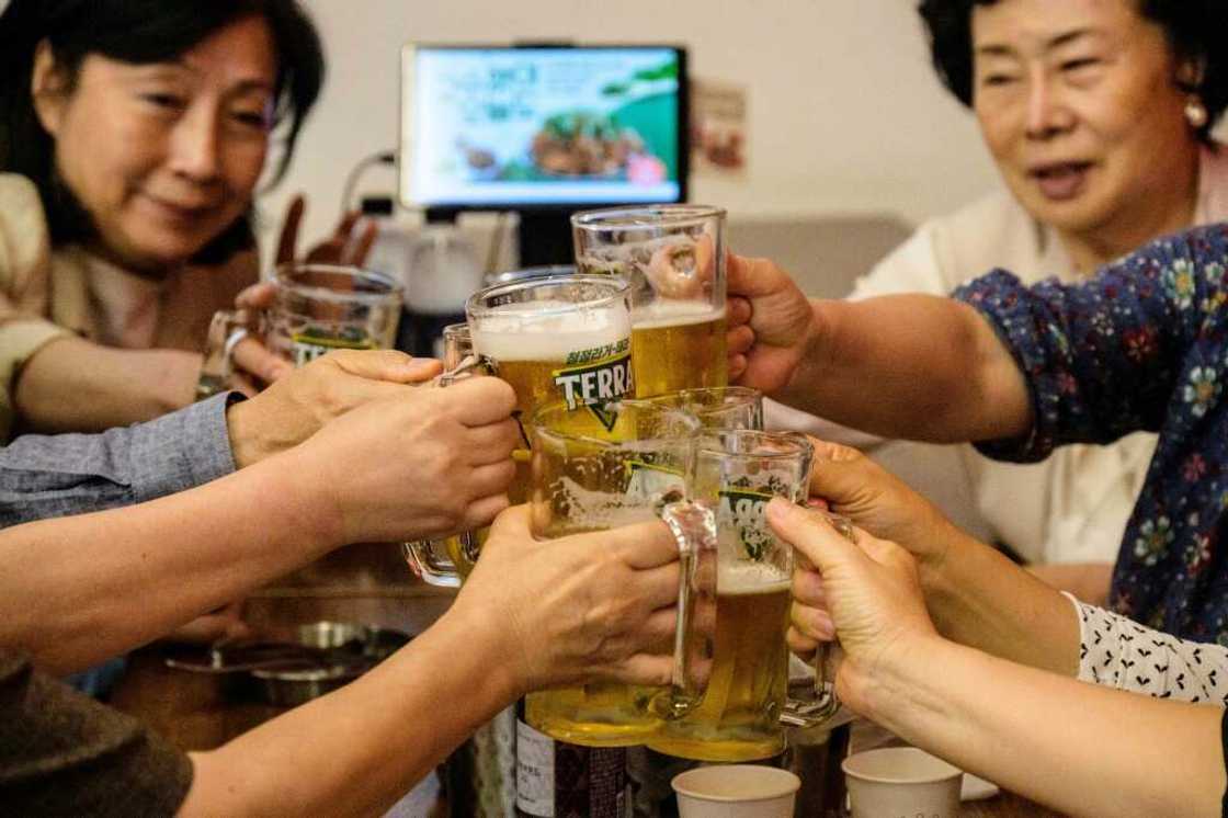 Paired with cold lager and known as "chimaek" -- a portmanteau of the Korean words for chicken and beer -- it is a staple of Seoul's famed baseball-watching experience Paired with cold lager and known as "chimaek" -- a portmanteau of the Korean words for chicken and beer -- it is a staple of Seoul's famed baseball-watching experience