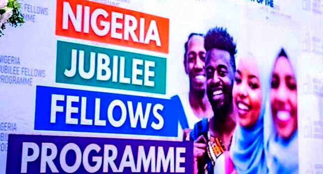 Dama ta samu: Gwamnatin Buhari ta bude kafar daukar aiki ga 'yan Najeriya Dama ta samu: Gwamnatin Buhari ta bude kafar daukar aiki ga 'yan Najeriya