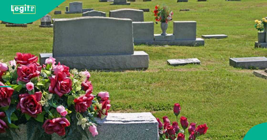 Nigerian man visits his late wife's graveside to inform her about his travel plan.