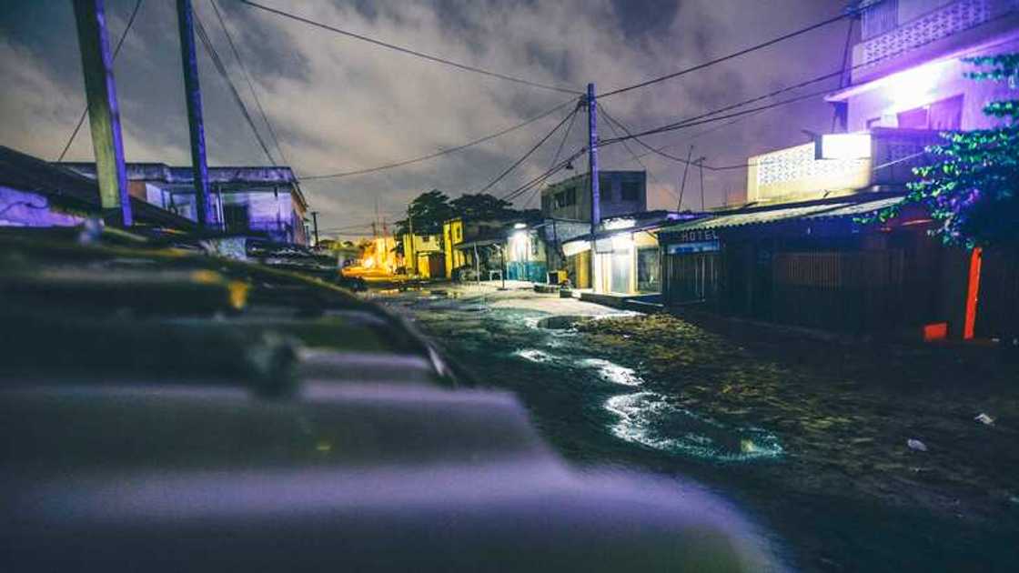 FG still waiting for payment from Togo, Benin, Niger for electricity supplied worth over N700m in three months FG still waiting for payment from Togo, Benin, Niger for electricity supplied worth over N700m in three months