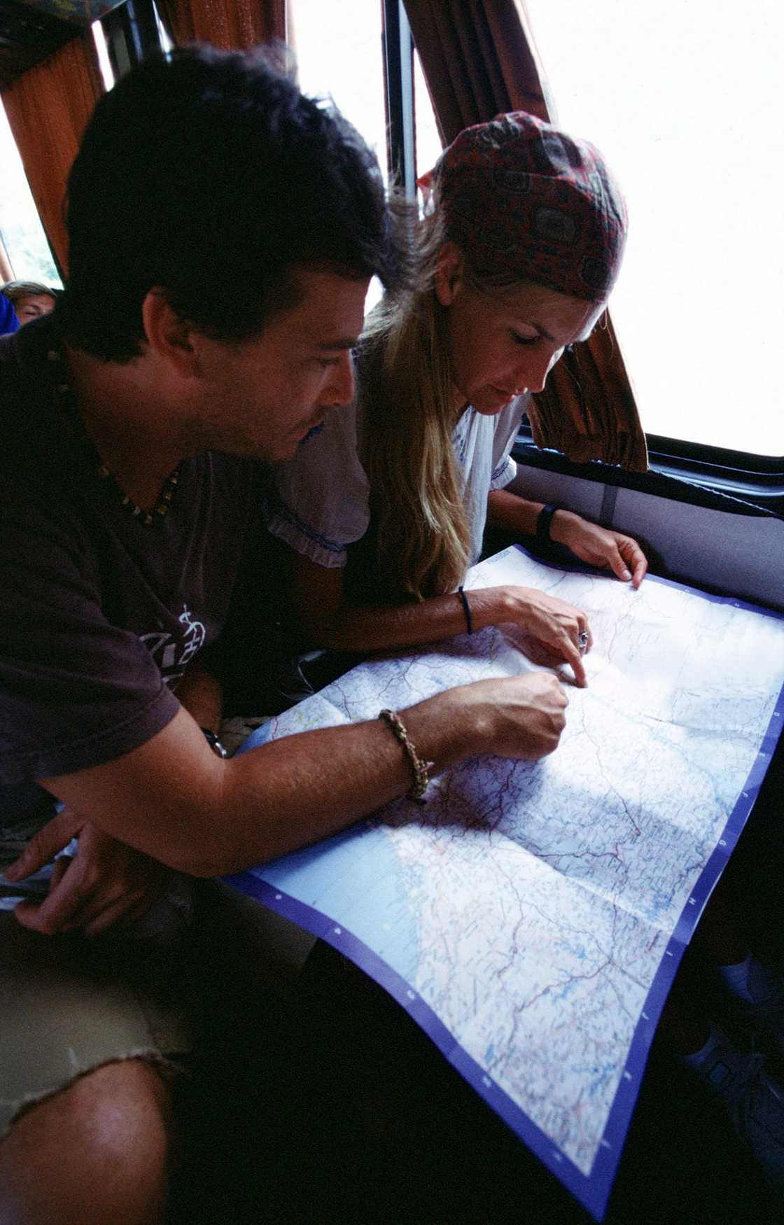 Wil Steger and Tara Lynch look at the map in one of the episodes of The Amazing Race 2 Wil Steger and Tara Lynch look at the map in one of the episodes of The Amazing Race 2