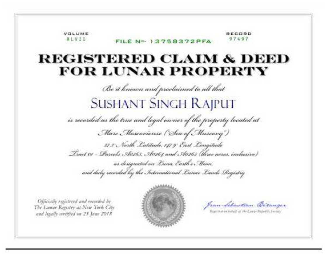 Wani ango ya jawo kace nace bayan ya siyawa amaryarshi fili a duniyar wata Wani ango ya jawo kace nace bayan ya siyawa amaryarshi fili a duniyar wata