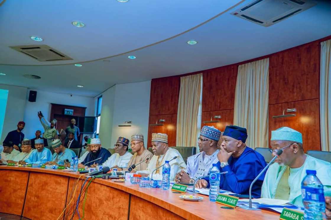 Gwamnonin Arewa sun yi taro a Kaduna Gwamnonin Arewa sun yi taro a Kaduna