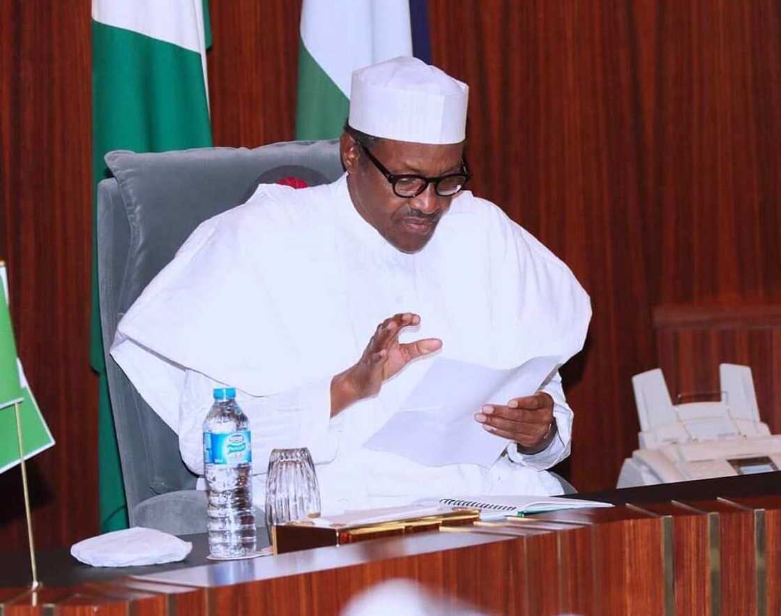 Da Ɗumi-Ɗumi: Ku Gyara Halinku, Ku Tabbatar da Tsaro a Najeriya Idan Kuna Son Aikin Yi, Buhari ga Matasa