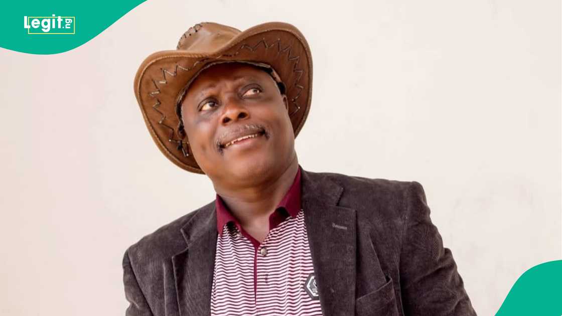 Fans drag Dele Odule for saying 200L served him breakfast. Fans drag Dele Odule for saying 200L served him breakfast.