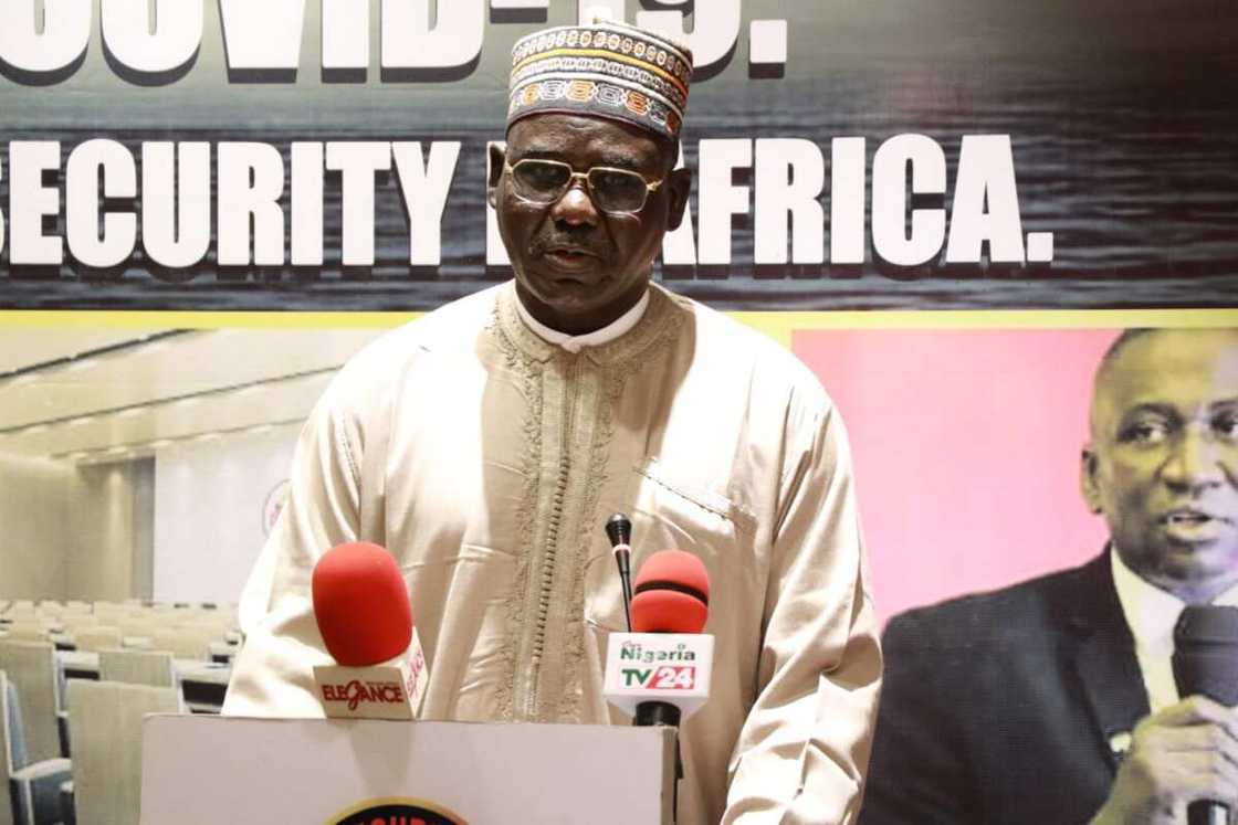 Buratai, APC Buratai, APC