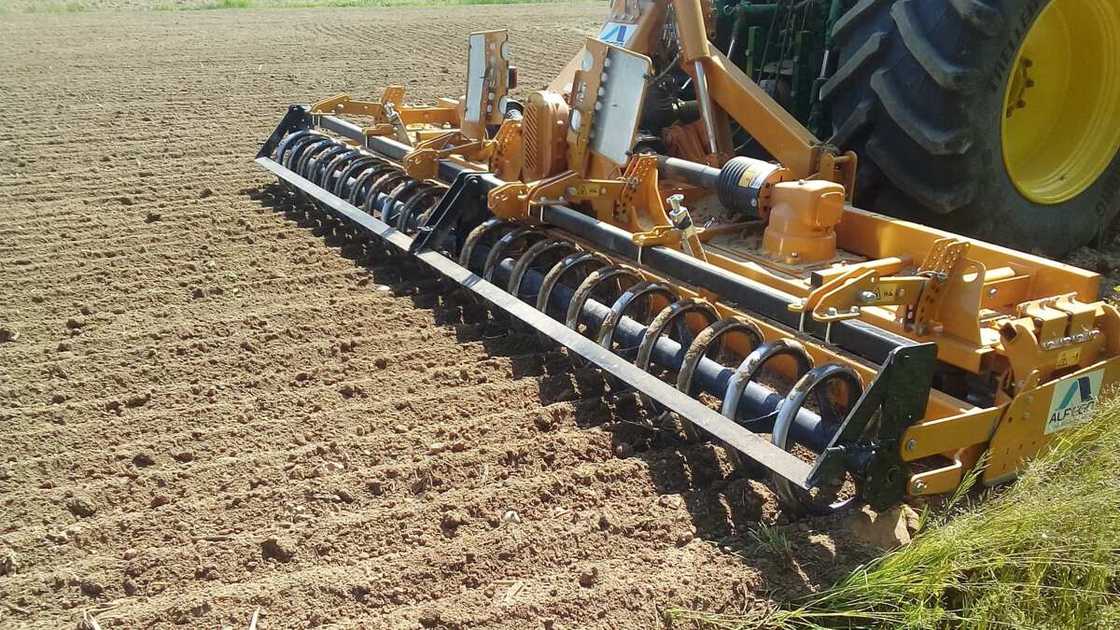 farm equipment and their uses farm equipment and their uses