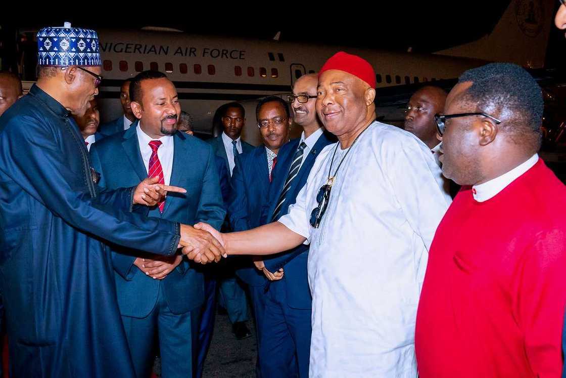 Yanzu-yanzu: Buhari ya dira Addis Ababa, kasar Habasha (Hotuna) Yanzu-yanzu: Buhari ya dira Addis Ababa, kasar Habasha (Hotuna)