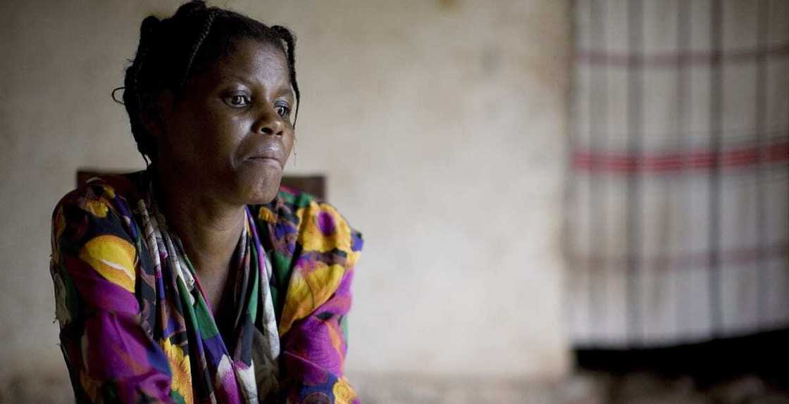 2 bestfriends have proposed to me & I love both what should I do - GH lady 2 bestfriends have proposed to me & I love both what should I do - GH lady