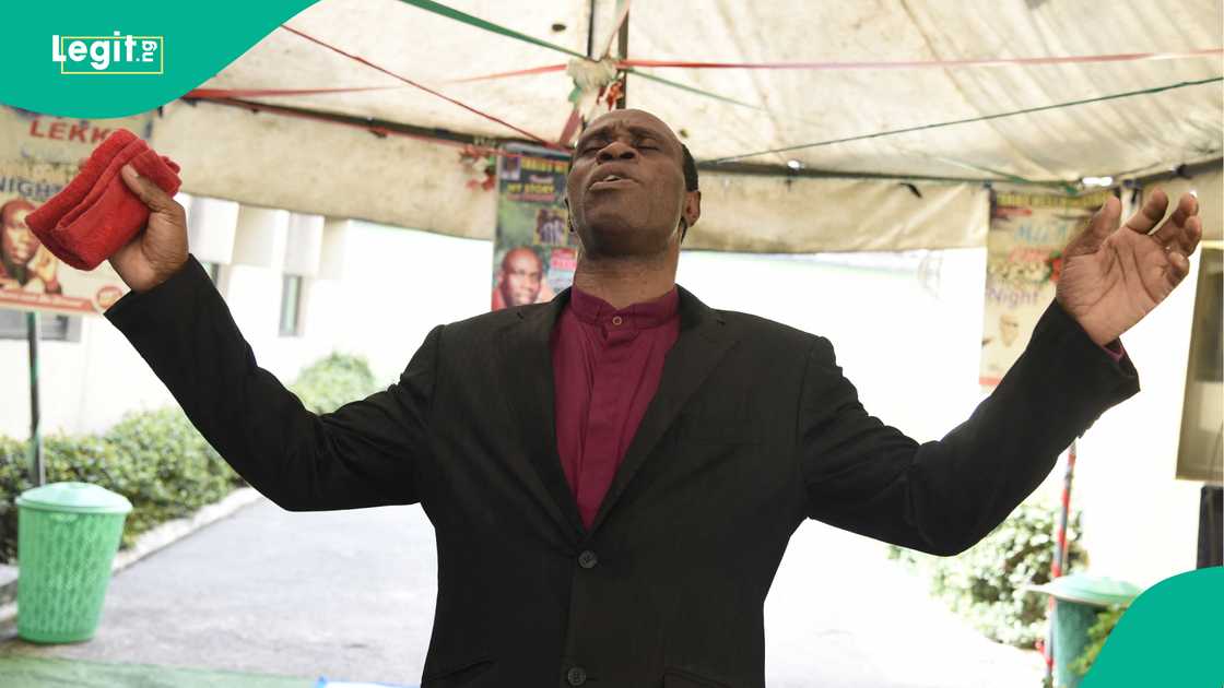 Taribo West, Super Eagles, Bola Tinubu, Peter Rufai, Kanu Nwankwo, Jay Jay Okocha Taribo West, Super Eagles, Bola Tinubu, Peter Rufai, Kanu Nwankwo, Jay Jay Okocha