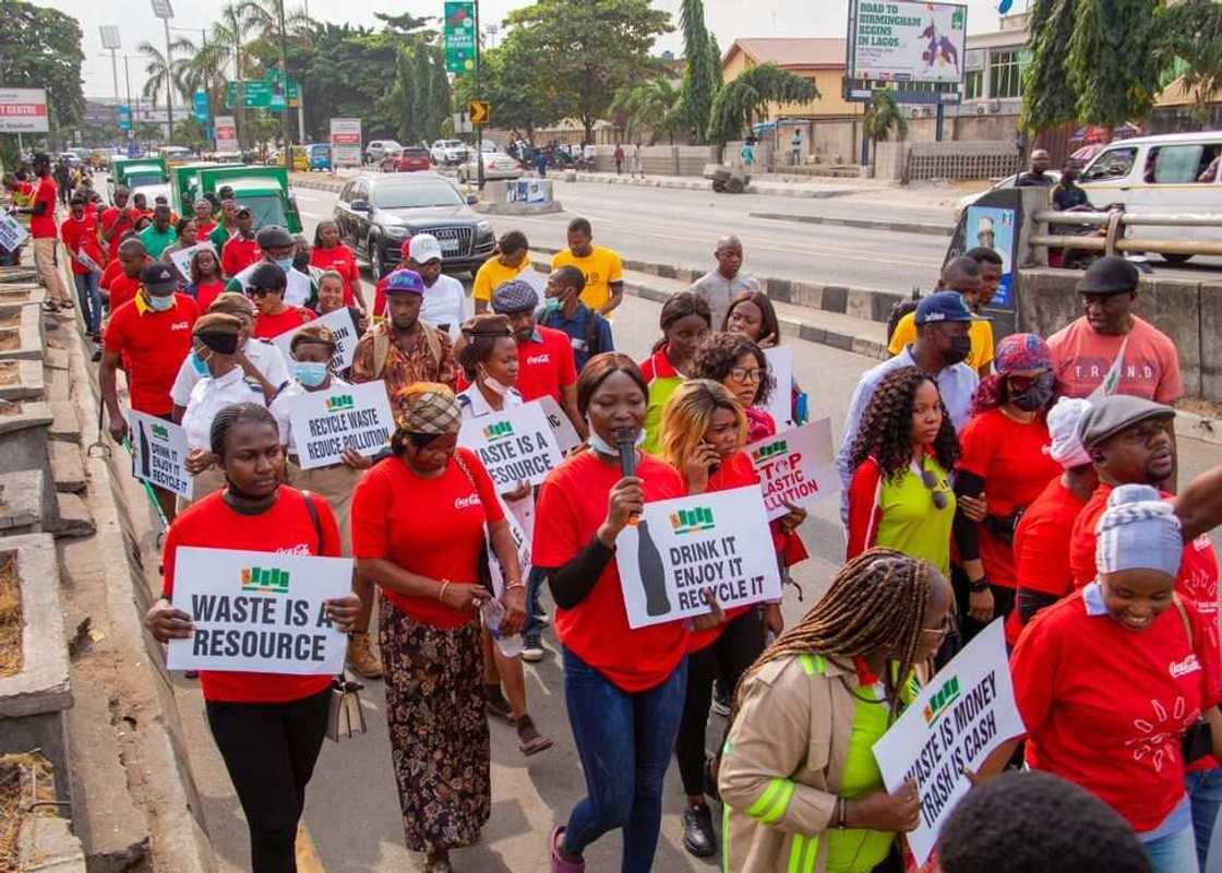 Investing in our Planet: How Coca-Cola is Championing Environmental Sustainability Investing in our Planet: How Coca-Cola is Championing Environmental Sustainability