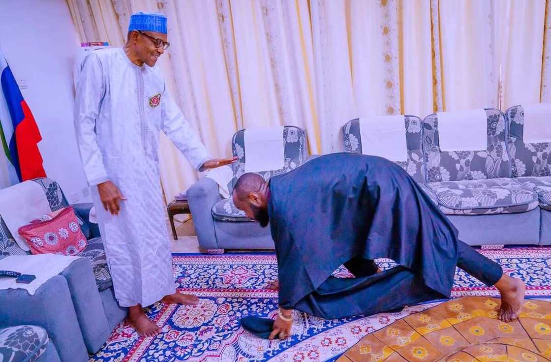 Seyi Tinubu a gaban Buhari