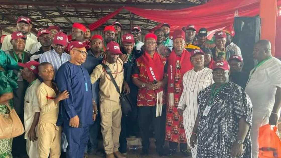 Igbo leaders in Lagos Igbo leaders in Lagos