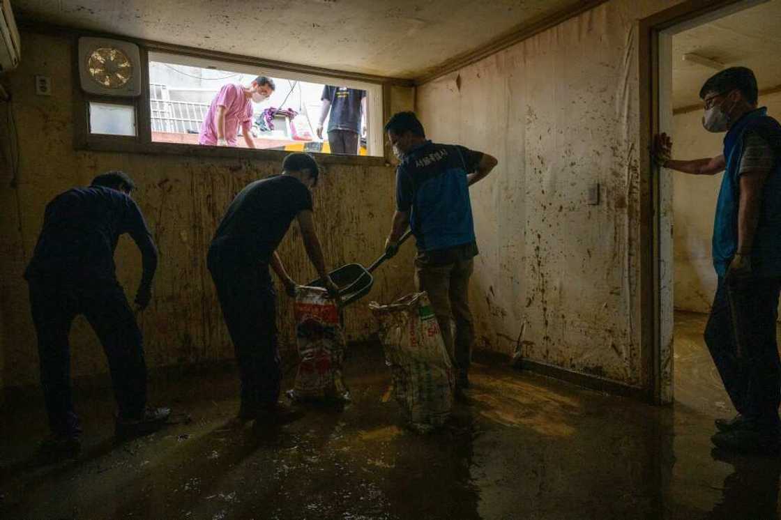South Korea's capital has moved to ban the cramped basement flats made famous by Oscar-winning movie "Parasite" South Korea's capital has moved to ban the cramped basement flats made famous by Oscar-winning movie "Parasite"