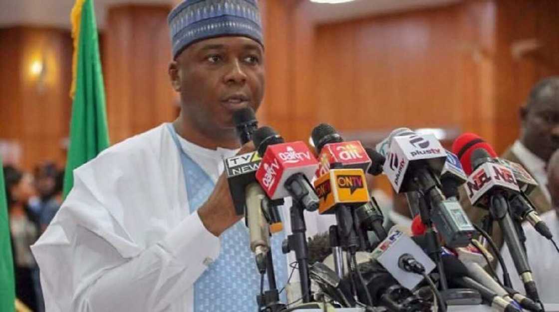 Ku dakatar da dukkan burikanku na 2023, Saraki ya shawarci 'yan siyasa Ku dakatar da dukkan burikanku na 2023, Saraki ya shawarci 'yan siyasa