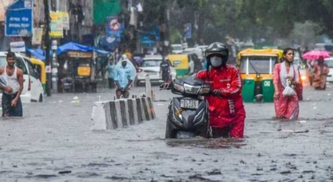 Ana fargabar cewa ruwan sama kamar da bakin kwarya zai jawo ambaliya a Kudancin Najeriya Ana fargabar cewa ruwan sama kamar da bakin kwarya zai jawo ambaliya a Kudancin Najeriya