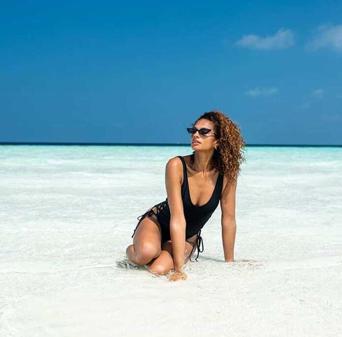 Alesha Dixon hot Alesha Dixon hot