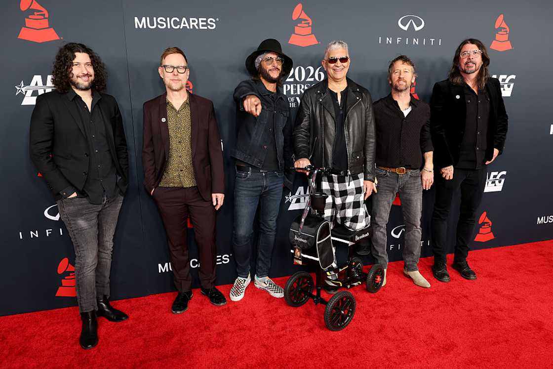 Ilan Rubin, Nate Mendel, Rami Jaffee, Pat Smear, Chris Shiflett and Dave Grohl of Foo Fighters at the 2026 MusiCares Person of the Year Honoring Mariah Carey Ilan Rubin, Nate Mendel, Rami Jaffee, Pat Smear, Chris Shiflett and Dave Grohl of Foo Fighters at the 2026 MusiCares Person of the Year Honoring Mariah Carey