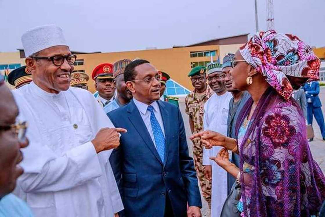 Sunaye: Buhari ya sake aikawa majalisa sabbin sunayen mutane 42 a matsayin jakadu Sunaye: Buhari ya sake aikawa majalisa sabbin sunayen mutane 42 a matsayin jakadu