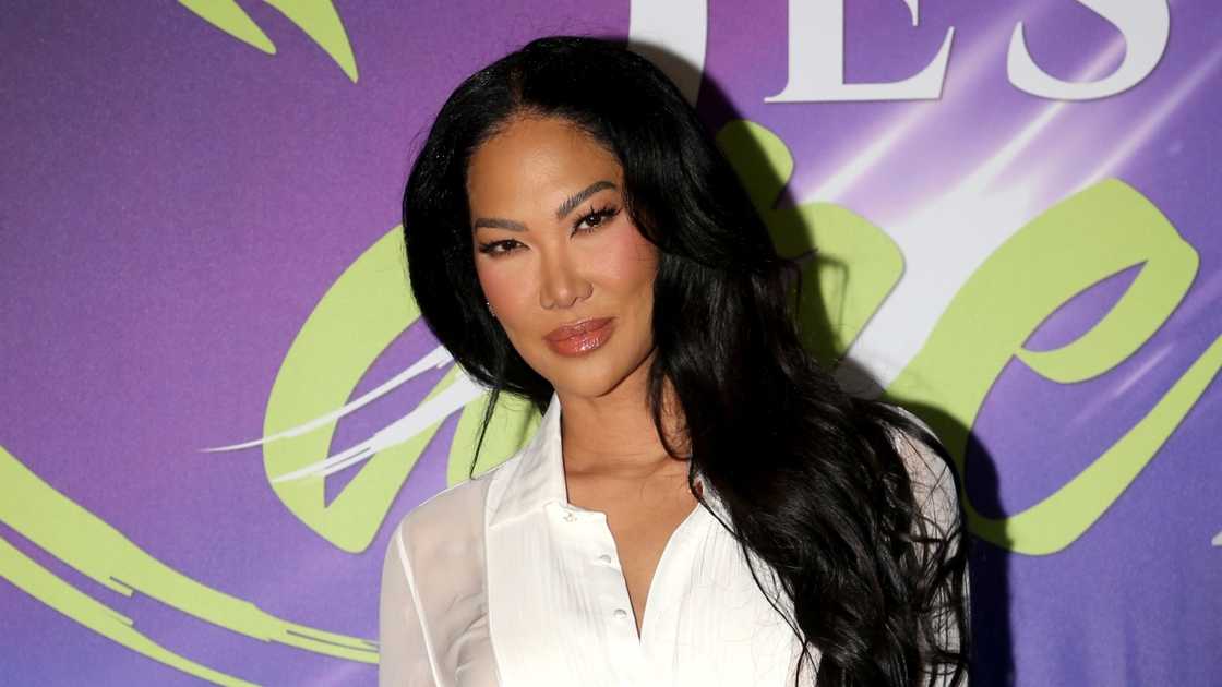 Kimora Lee Simmons poses on the red carpet of the Design Care 2022 Gala to benefit the HollyRod Foundation in Los Angeles, California.