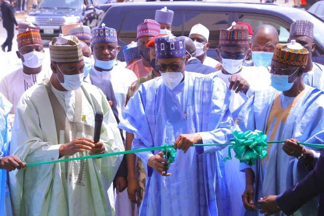 Gwamna Zulum da Buhari Gwamna Zulum da Buhari