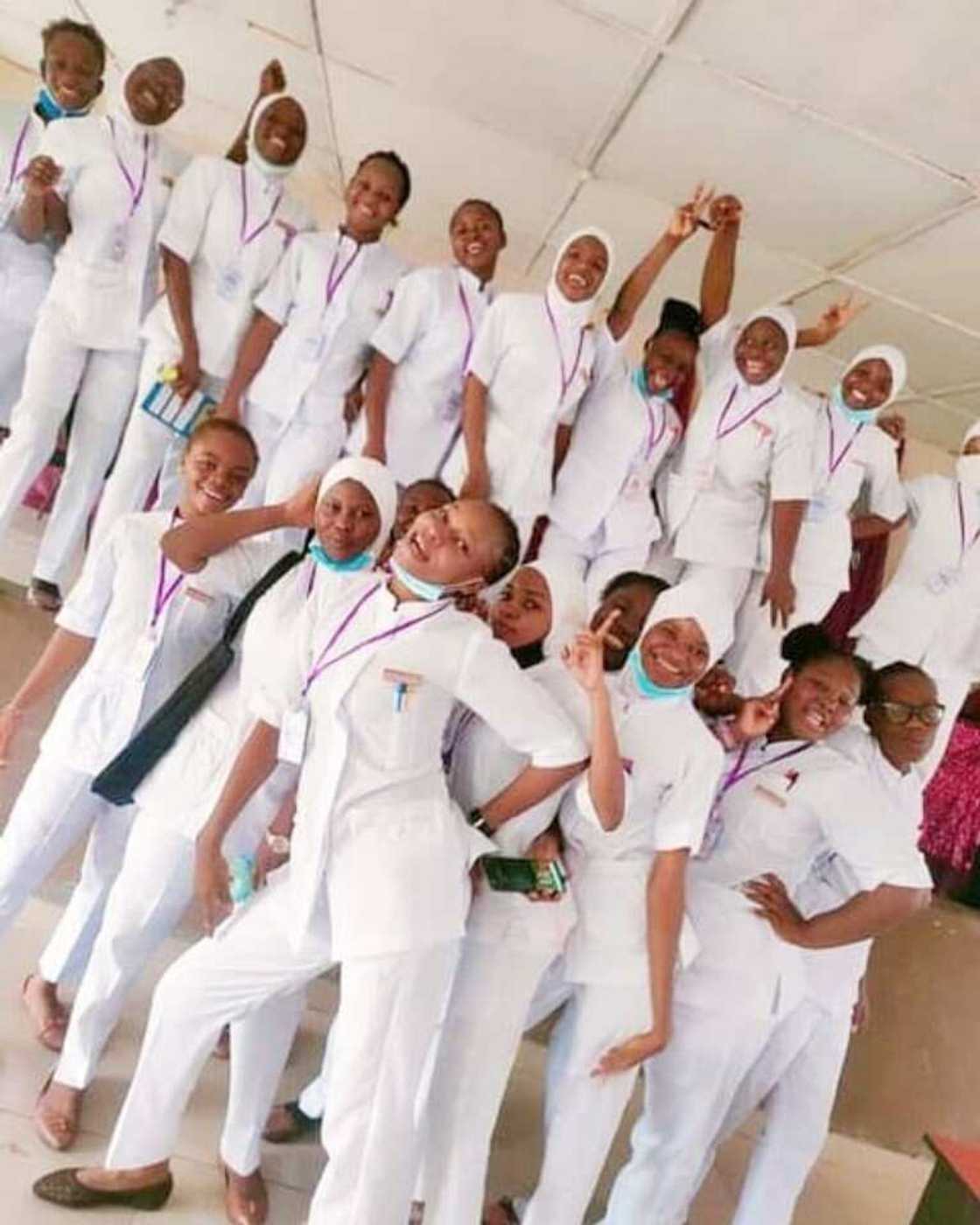 Masu Kula da majinyata a Asibiti sun tsunduma Yajin aikin gargadi a Jihar Ondo Masu Kula da majinyata a Asibiti sun tsunduma Yajin aikin gargadi a Jihar Ondo