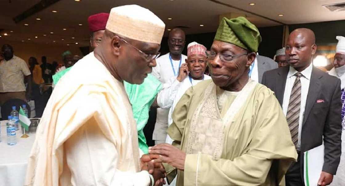 Jerin 'yan siyasa 4 da Obasanjo ya disashesu a Najeriya Jerin 'yan siyasa 4 da Obasanjo ya disashesu a Najeriya