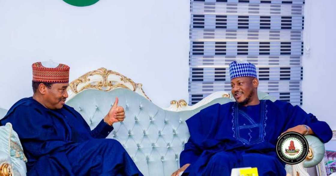 Ibrahim Shema tare da Malam Dikko Radɗa. Ibrahim Shema tare da Malam Dikko Radɗa.