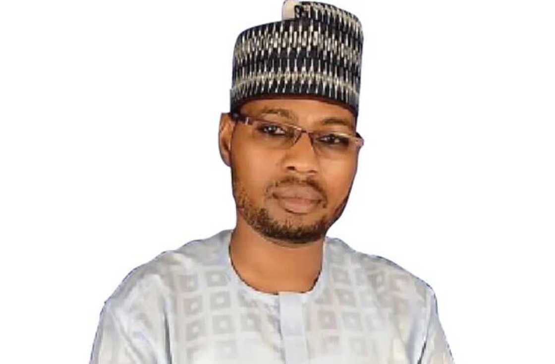 An yi jana'izar mahaifin kakakin majalisar Zamfara da ya mutu a hannun 'yan bindiga An yi jana'izar mahaifin kakakin majalisar Zamfara da ya mutu a hannun 'yan bindiga