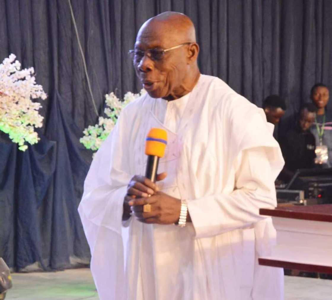 Obasanjo ya yi kira ga kiristoci Obasanjo ya yi kira ga kiristoci