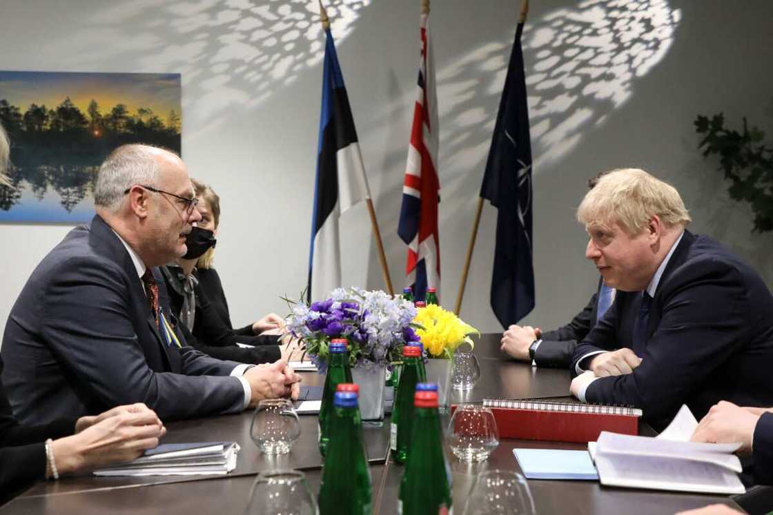 We will not fight Russia forces in Ukraine, Boris Johnson insists We will not fight Russia forces in Ukraine, Boris Johnson insists