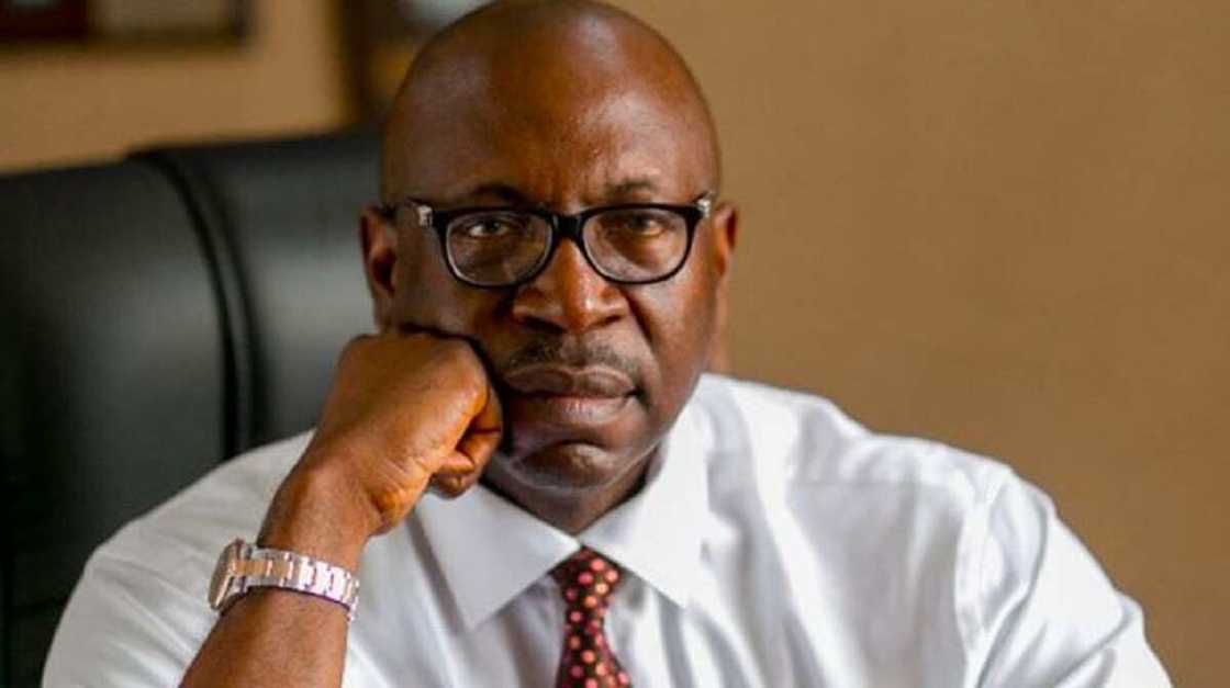 Bayan shan mugun kaye, Ize-Iyamu na jam'iyyar APC ya aike wa Obaseki muhimmin sako Bayan shan mugun kaye, Ize-Iyamu na jam'iyyar APC ya aike wa Obaseki muhimmin sako
