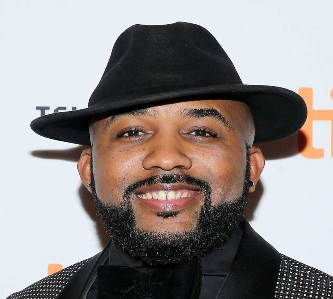 Banky W Banky W