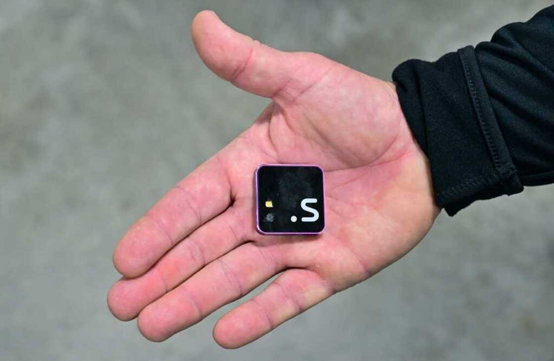 Users wearing the .simstechnology device on their back will be alerted as someone approaches Users wearing the .simstechnology device on their back will be alerted as someone approaches