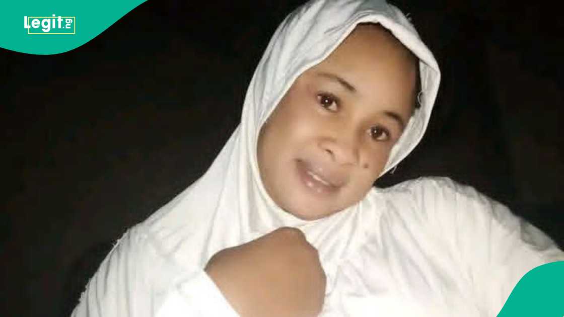 Jamila. Jamila.