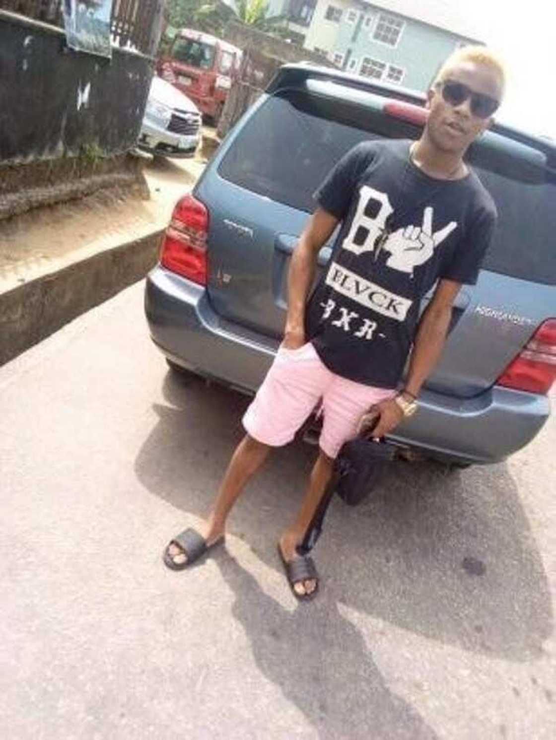 My dyed hair can heal any sickness - Pastor Newman Emmanuel says (photo) My dyed hair can heal any sickness - Pastor Newman Emmanuel says (photo)