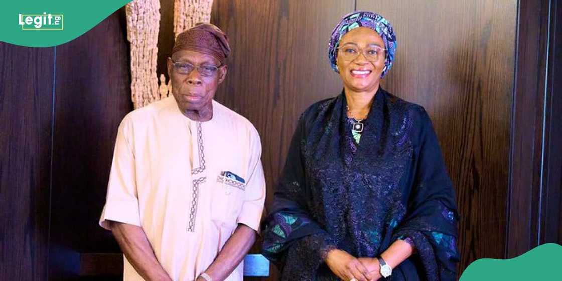 Obasanjo visits Oluremi Tinubu On Sallah celebration Obasanjo visits Oluremi Tinubu On Sallah celebration