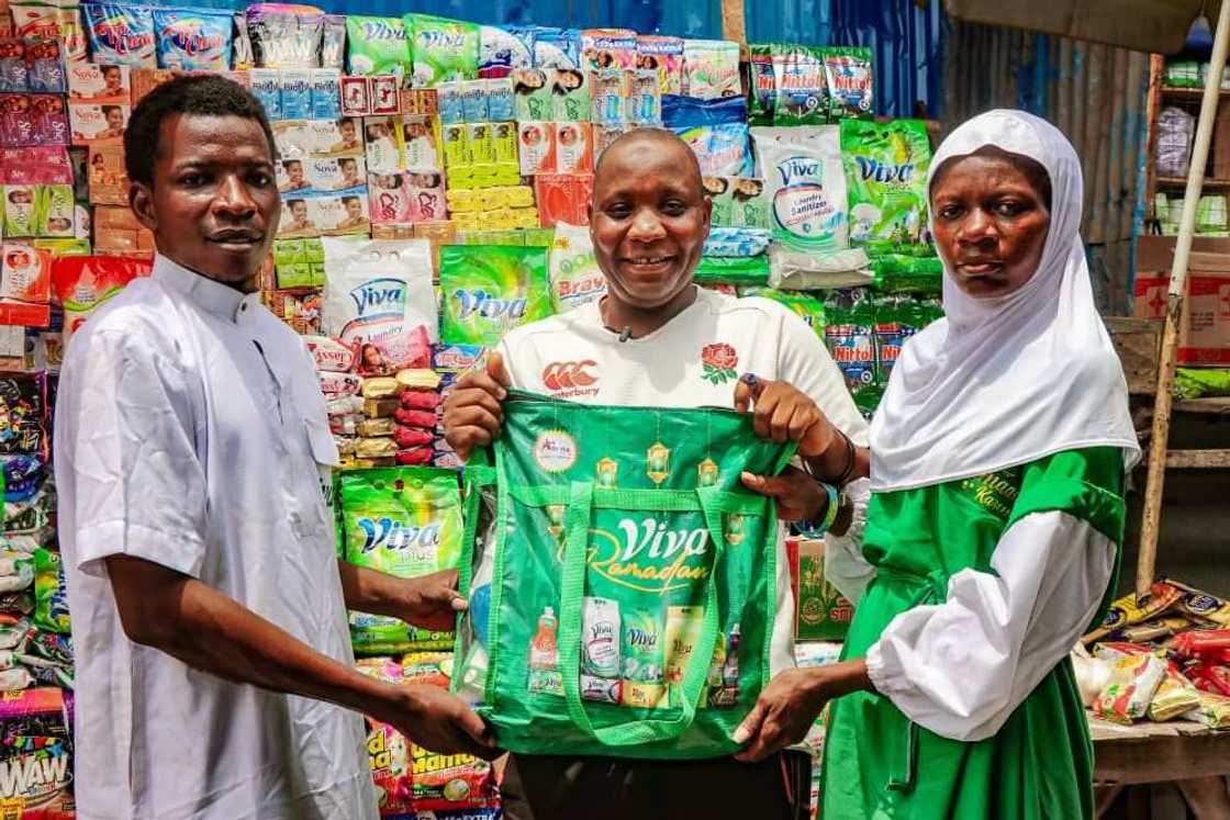 Aspira Gifts Viva Hampers in the Spirit of Ramadan