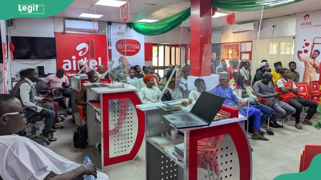 Customers waiting to be served at a SmartCash agent Customers waiting to be served at a SmartCash agent