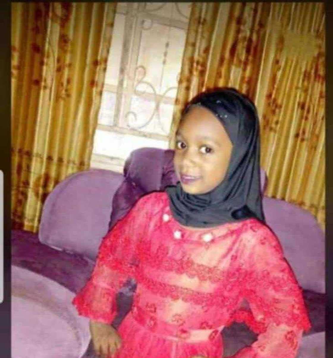 Wani mutum ya yi garkuwa da yar makwabcinsa, ya kashe ta bayan ya karbi kudin fansa a Kaduna Wani mutum ya yi garkuwa da yar makwabcinsa, ya kashe ta bayan ya karbi kudin fansa a Kaduna